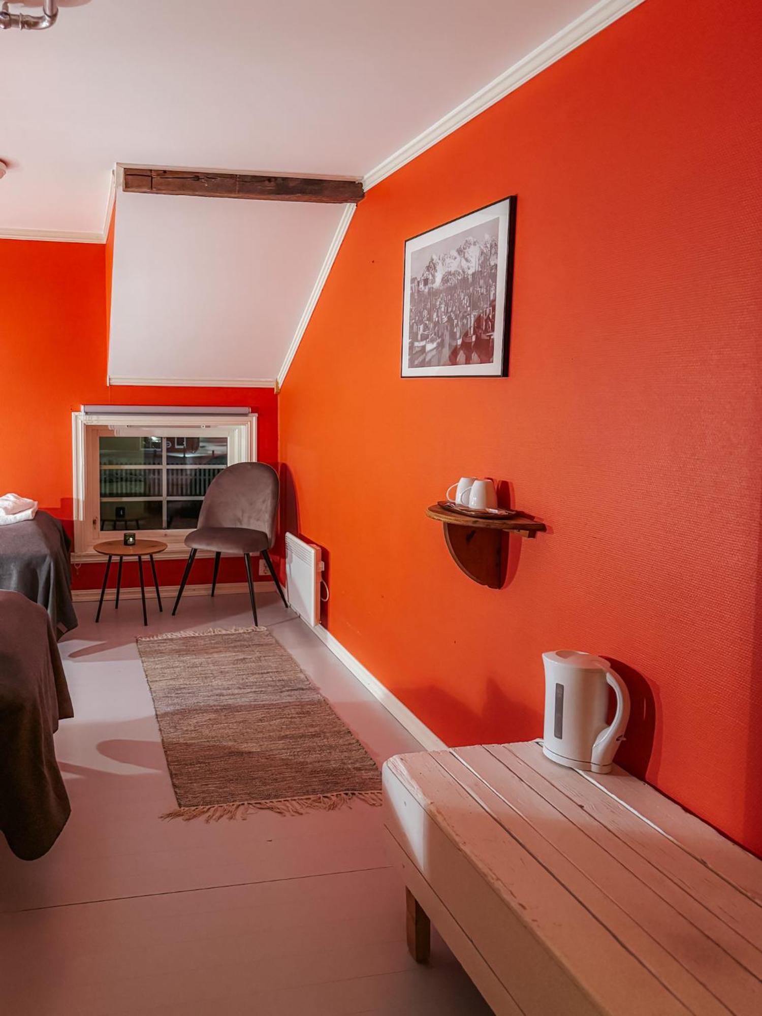 Hotell Finnholmen Brygge 2*
